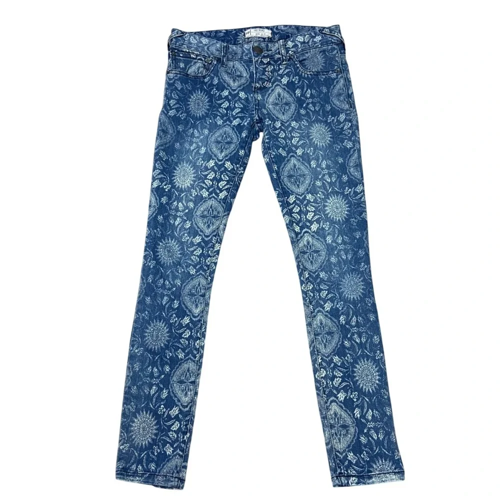 Free People Floral Paisley Skinny Jeans Blue Low Rise Stretch Denim Boho Size 24